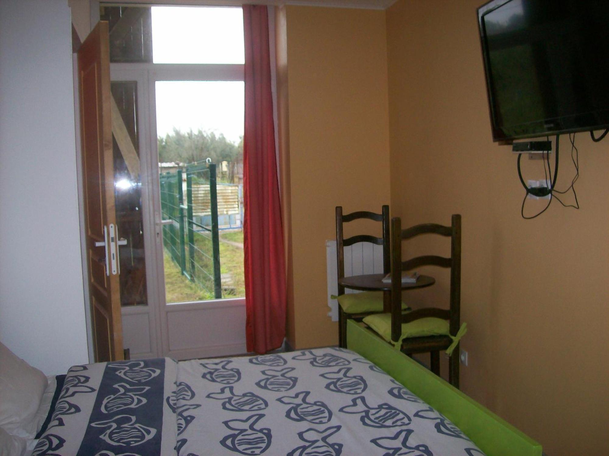 Bed and Breakfast La Coupe D'Or Braud-et-Saint-Louis Екстер'єр фото